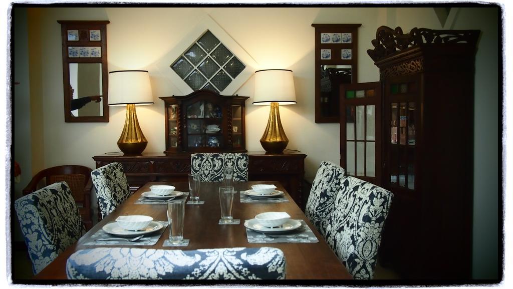 Ciwulan 36 Guest House Бандунг Екстериор снимка