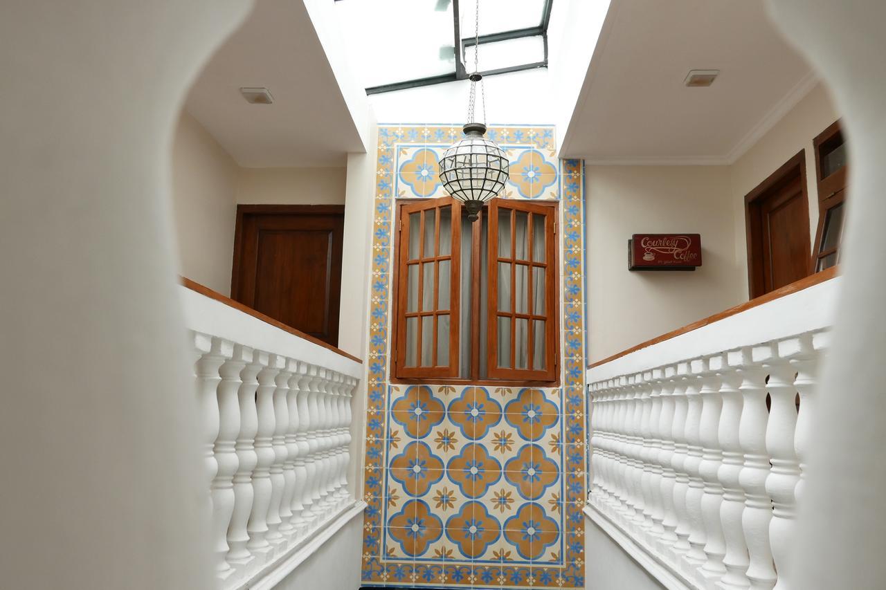 Ciwulan 36 Guest House Бандунг Екстериор снимка