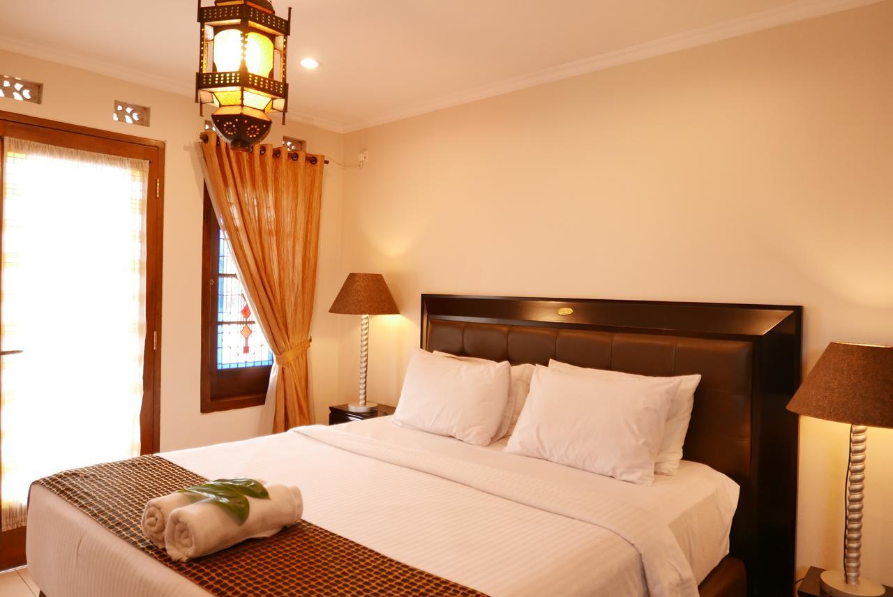 Ciwulan 36 Guest House Бандунг Екстериор снимка