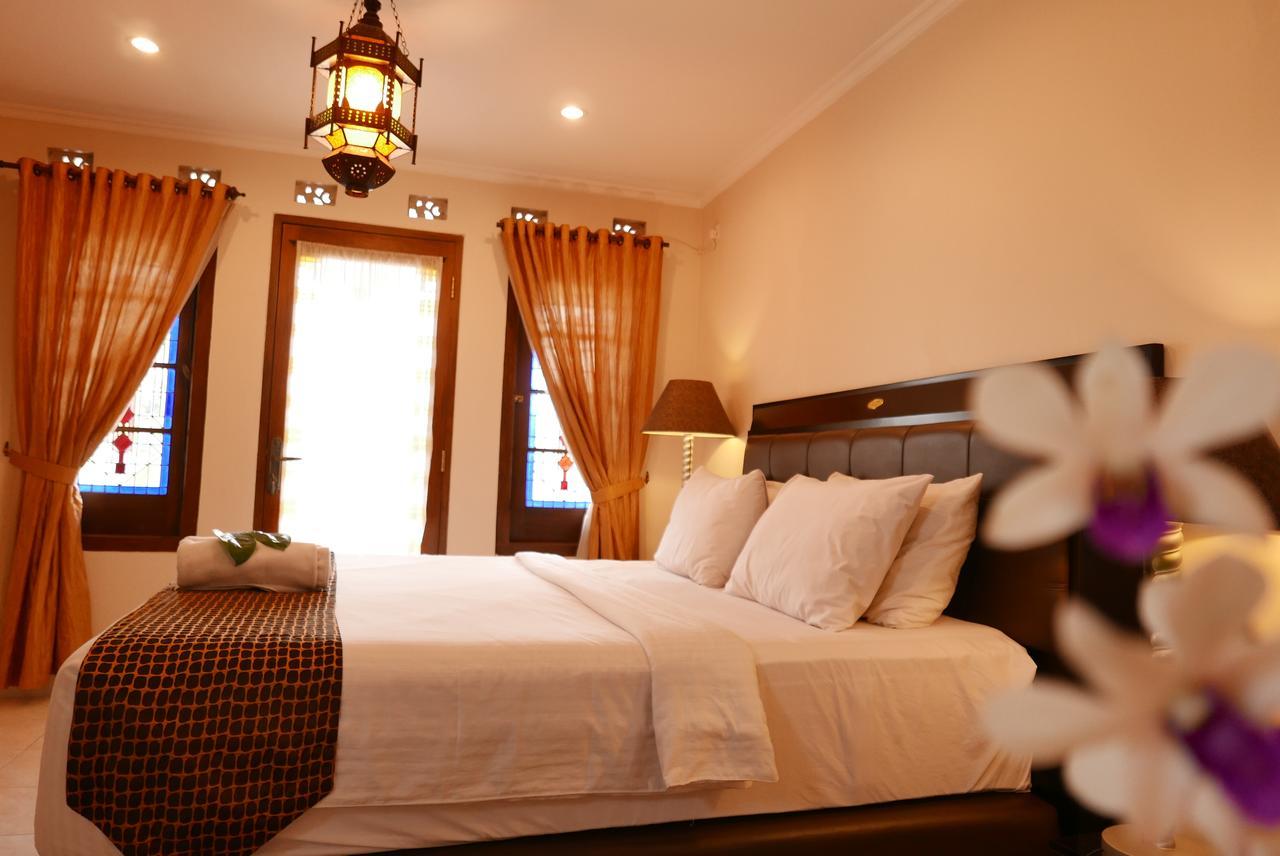 Ciwulan 36 Guest House Бандунг Екстериор снимка