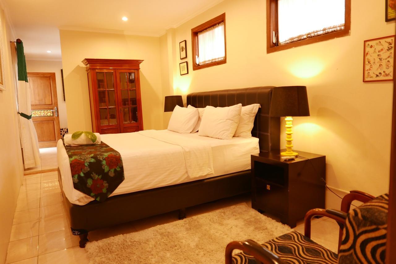 Ciwulan 36 Guest House Бандунг Екстериор снимка