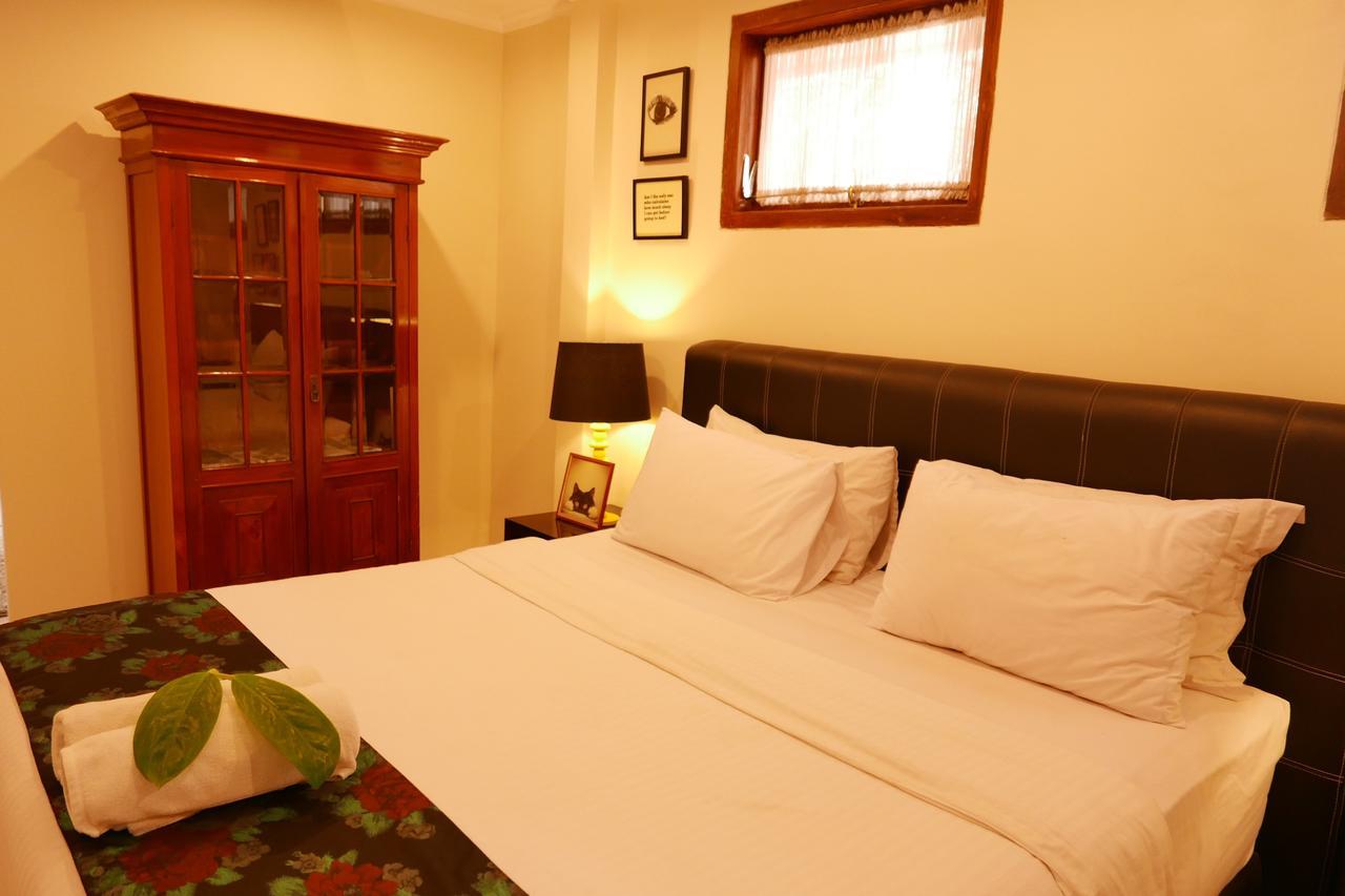 Ciwulan 36 Guest House Бандунг Екстериор снимка