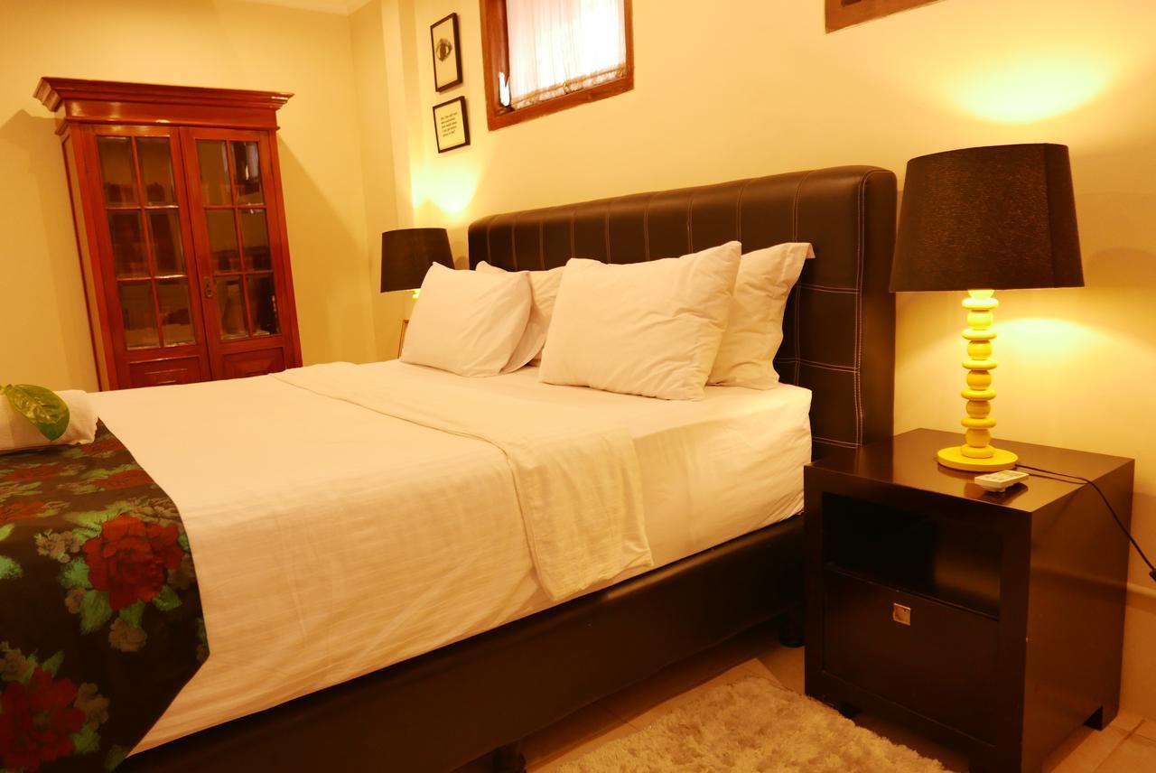 Ciwulan 36 Guest House Бандунг Екстериор снимка