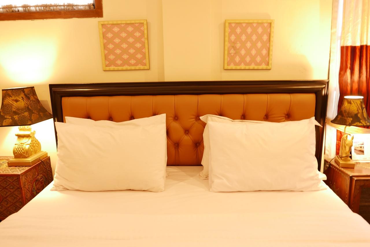 Ciwulan 36 Guest House Бандунг Екстериор снимка