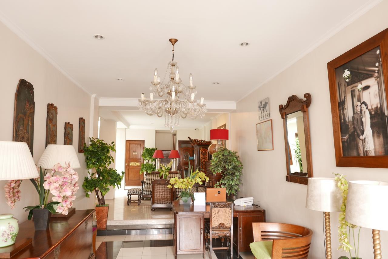 Ciwulan 36 Guest House Бандунг Екстериор снимка